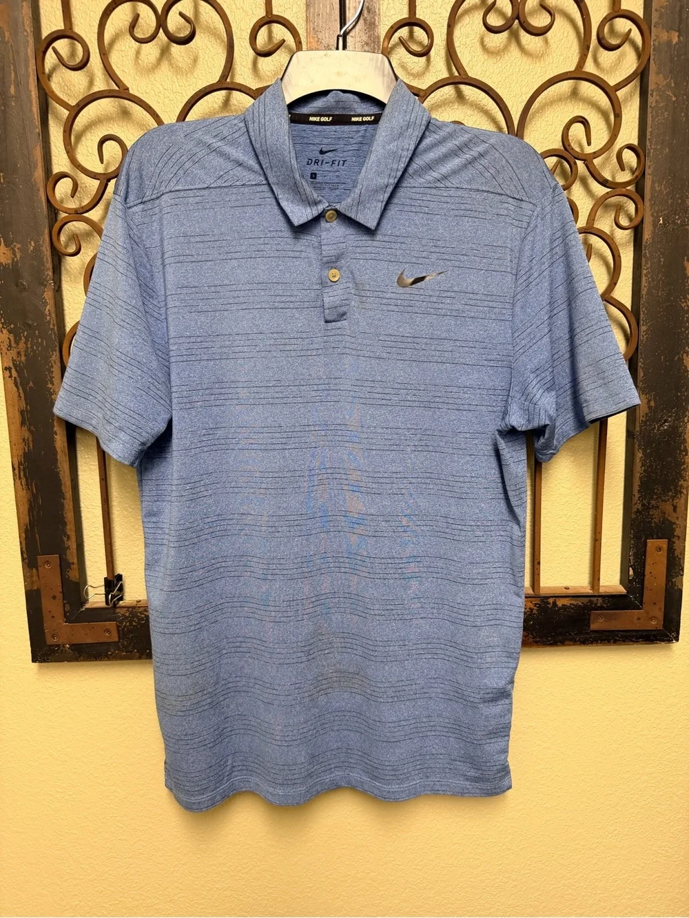 Nike Men’s Heather Blue Short Sleeve Polo Top